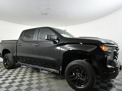 Used 2023 Chevrolet Silverado 1500 Custom Trail Boss AWD/4WD image 9