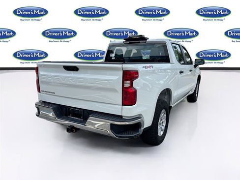 Used 2023 Chevrolet Silverado 1500 W/T w/ Trailering Package AWD/4WD image 7