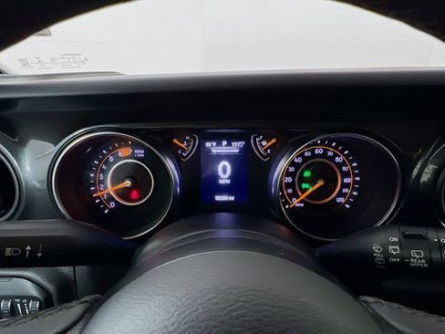 Used 2020 Jeep Wrangler Unlimited Sport image 14