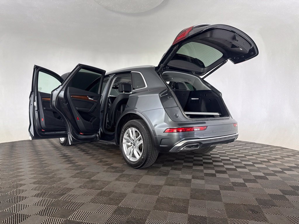 Used 2023 Audi Q5 2.0T Premium AWD/4WD image 27