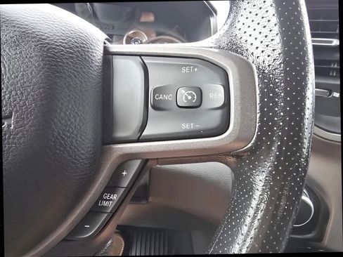 Used 2020 RAM 1500 Tradesman w/ SXT Appearance Group AWD/4WD image 22