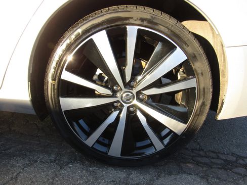 Used 2021 Nissan Altima 2.5 SR image 27