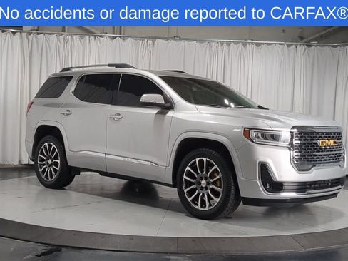 Used 2020 GMC Acadia Denali w/ Technology Package AWD/4WD image 2