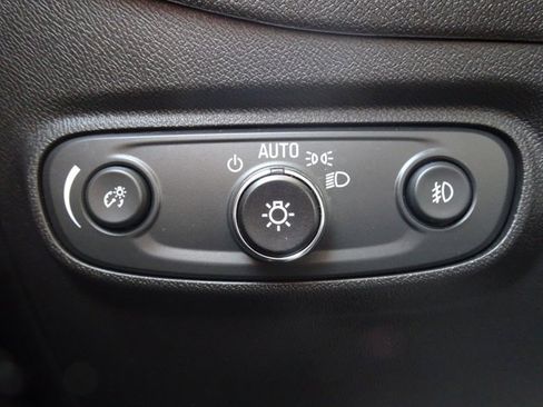 Certified 2024 Chevrolet Equinox Premier image 24