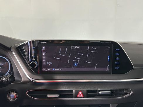 Used 2021 Hyundai Sonata Limited FWD image 12