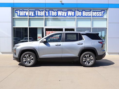 New 2026 Chevrolet Equinox LT w/ Convenience Package II AWD/4WD image 7