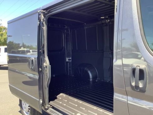Used 2025 RAM ProMaster 1500 FWD image 26