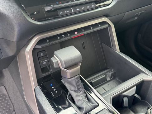 Used 2022 Toyota Tundra SR5 image 21