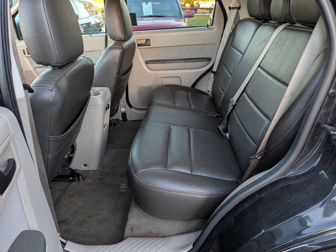 Used 2011 Ford Escape XLT w/ 202A Rapid Spec Order Code FWD image 30