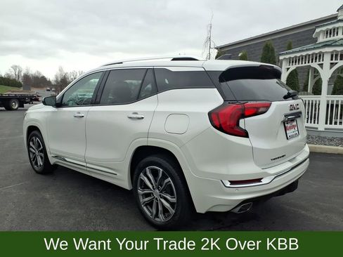 Used 2020 GMC Terrain Denali w/ Denali Premium Package AWD/4WD image 3