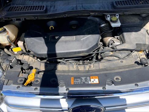 Used 2017 Ford Escape Titanium AWD/4WD image 32