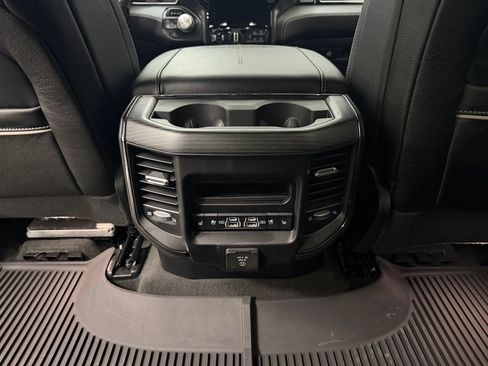 Used 2024 RAM 1500 Limited AWD/4WD image 27
