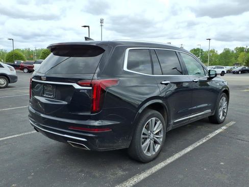 Used 2023 Cadillac XT6 Premium Luxury w/ Technology Package AWD/4WD image 7