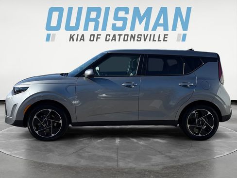 Used 2025 Kia Soul EX image 3