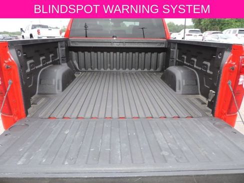 Used 2025 Chevrolet Silverado 1500 LT RWD image 13