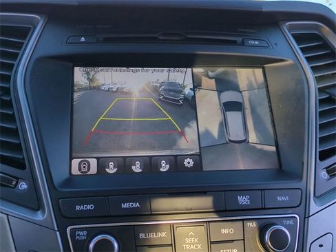 Used 2017 Hyundai Santa Fe Sport image 20