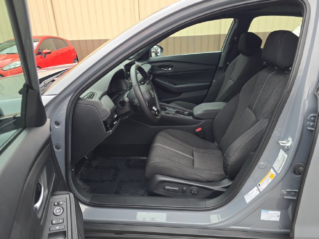Used 2024 Honda Accord Sport image 13