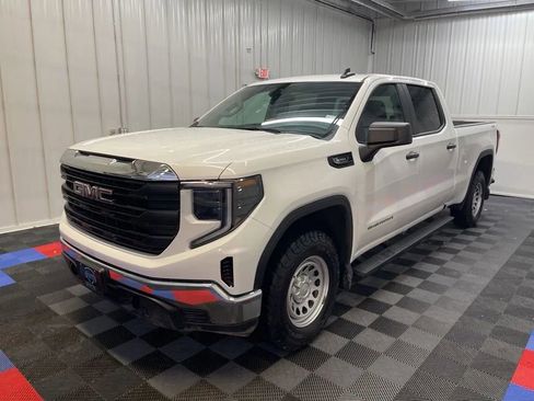 Used 2025 GMC Sierra 1500 Pro w/ Pro Value Package image 6