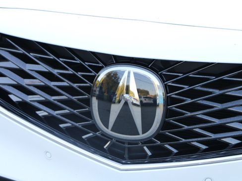 Used 2026 Acura MDX FWD w/ Technology Package image 12