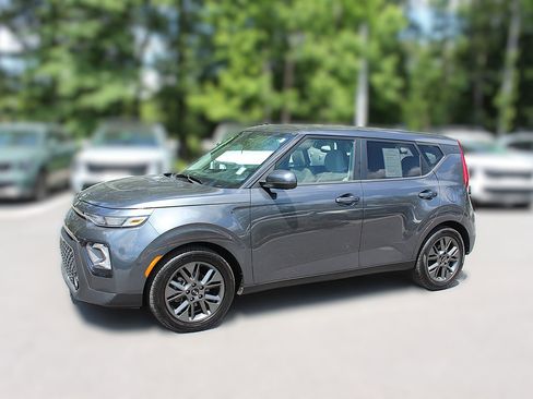 Certified 2021 Kia Soul EX FWD image 4