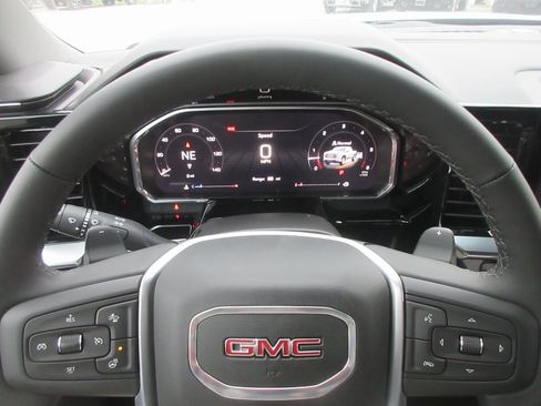 New 2026 GMC Sierra 1500 SLT w/ SLT Premium Plus Package image 18