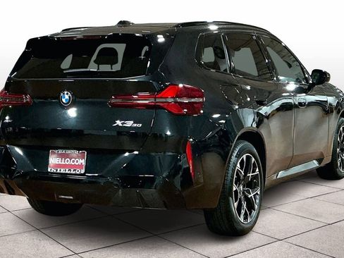 Used 2025 BMW X3 xDrive30i w/ Premium Package image 16