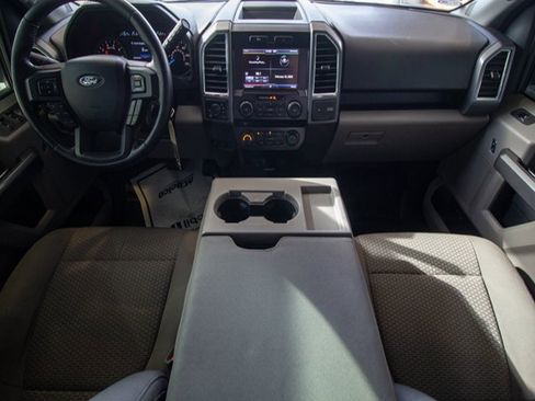 Used 2015 Ford F150 XLT w/ Equipment Group 302A Luxury image 12