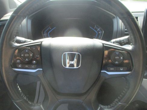 Used 2019 Honda Odyssey EX-L image 23