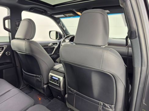 Used 2022 Lexus GX 460 Premium image 39