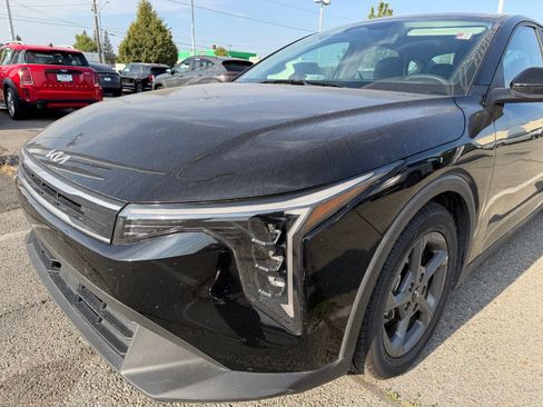 Used 2025 Kia K4 FWD image 3