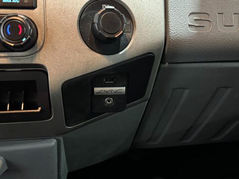 Used 2016 Ford F250 XLT w/ FX4 Off-Road Package image 25