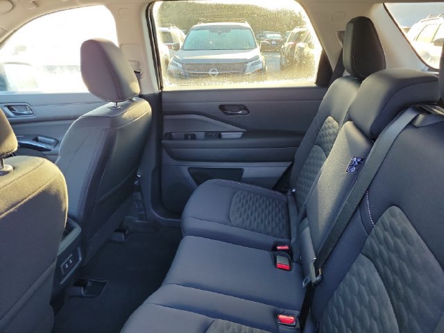 New 2026 Nissan Pathfinder SV w/ Cargo Package FWD image 12