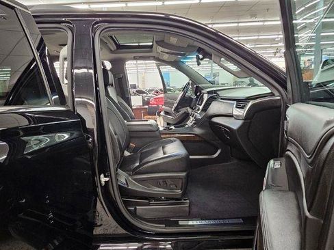 Used 2020 Chevrolet Tahoe LT AWD/4WD image 40