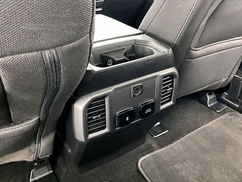 Used 2019 Ford F150 XLT w/ Equipment Group 302A Luxury image 34