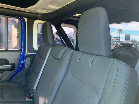 Used 2019 Jeep Wrangler Unlimited Sport S image 12