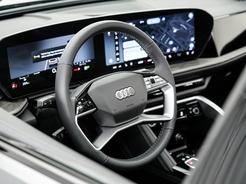 New 2026 Audi Q5 Premium Plus AWD/4WD image 7