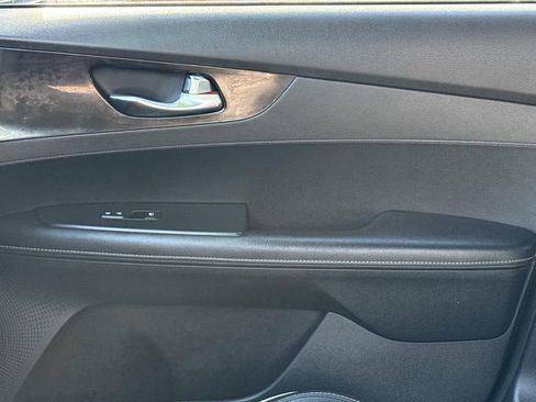 Used 2022 Kia Forte GT-Line w/ GT-Line Premium Package image 21