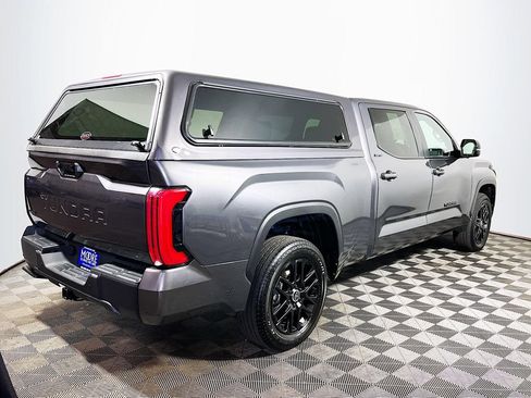 Used 2024 Toyota Tundra Limited AWD/4WD image 7