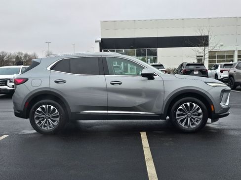 New 2026 Buick Envision Preferred image 11