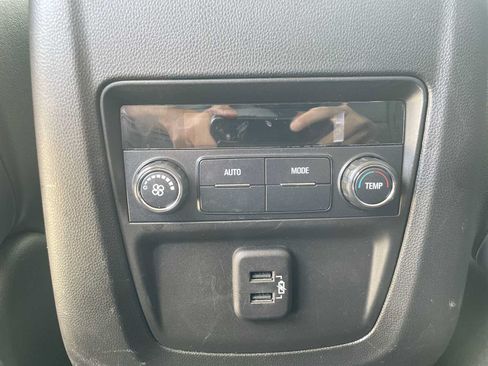 Used 2020 Buick Enclave Essence w/ Trailering Package, 5000 lbs. FWD image 21