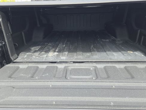 Used 2020 Jeep Gladiator Sport w/ Quick Order Package 24S image 7