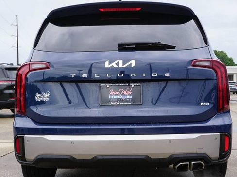 Used 2025 Kia Telluride S AWD/4WD image 6