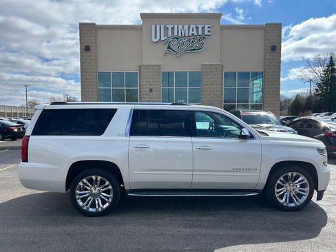 Used 2015 Chevrolet Suburban LTZ AWD/4WD image 1