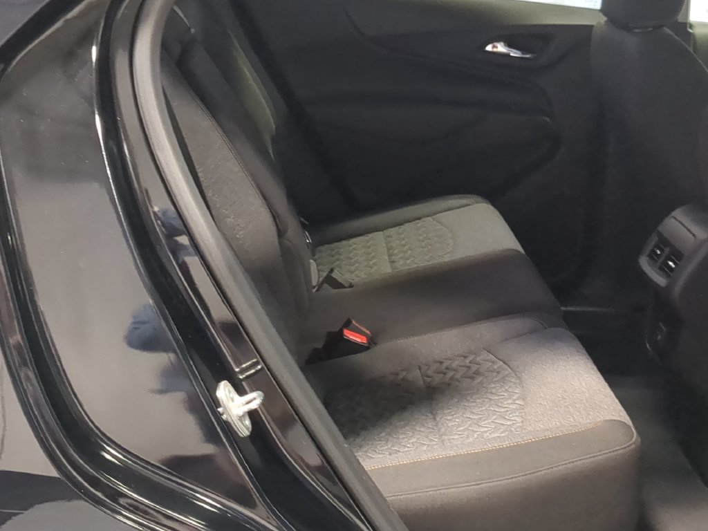 Used 2024 Chevrolet Equinox LT FWD image 24