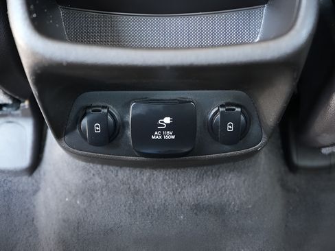 Used 2019 Hyundai Santa Fe AWD image 20