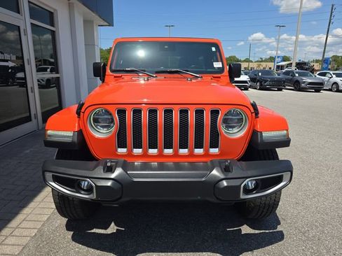 Used 2020 Jeep Wrangler Unlimited Sahara AWD/4WD image 2