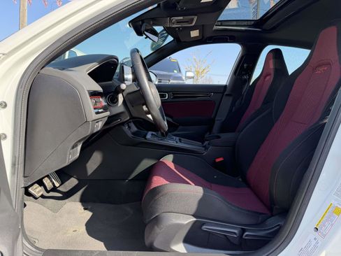 Used 2023 Honda Civic Si image 10