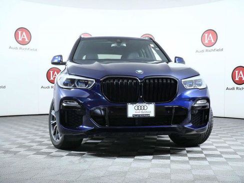 Used 2020 BMW X5 xDrive40i w/ M Sport Package AWD/4WD image 3