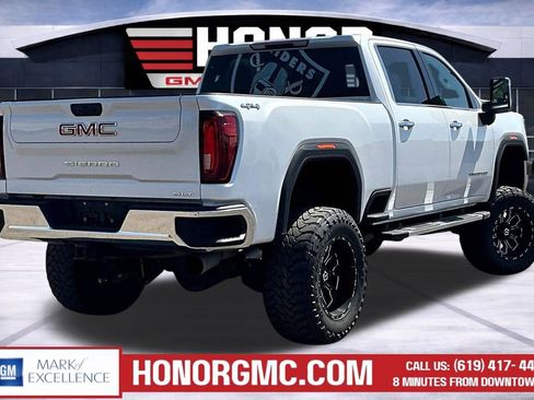 Used 2022 GMC Sierra 2500 SLT AWD/4WD image 6