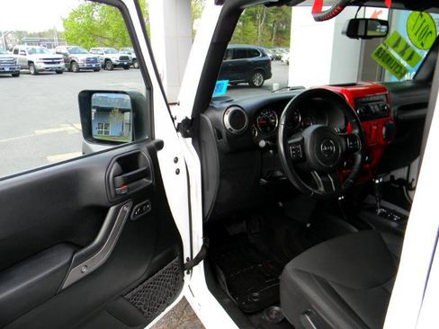 Used 2017 Jeep Wrangler Unlimited Sport w/ Quick Order Package 24S image 16